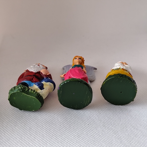 4/$50⭐️Miniature garden gnome and fairy figurines lot of 3 - Picture 4 of 6